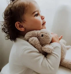 Peluche bruit blanc George l’éléphant beige