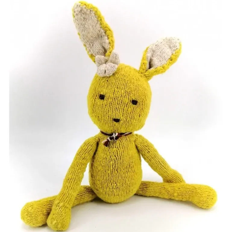 Peluche grand lapin safran en laine fait main équitable