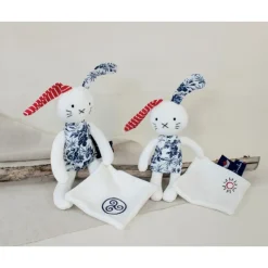 Peluche lapin avec Doudou – Île aux fleurs motif Triskel