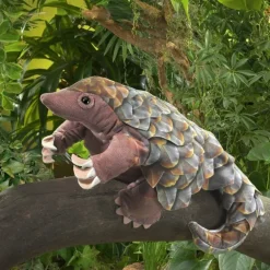 Peluche marionnette pangolin