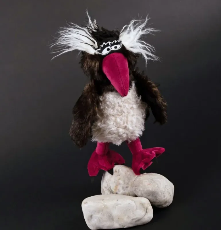 Peluche pingouin "Rock Hopper"